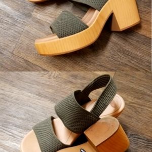 Dr. Scholls Block Heel Sandals